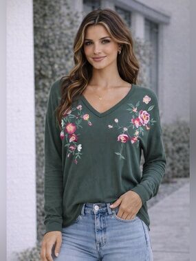 032 Woman Within Embroidered Waffle Thermal V-Neck Tee